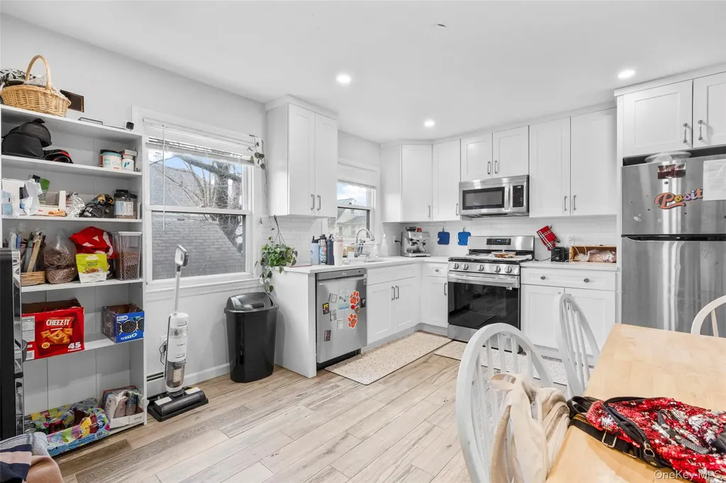 66 Harding Avenue White Plains NY 10606