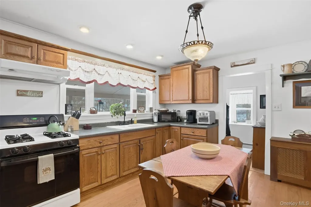 3 Elmhurst Avenue Newburgh NY 12550