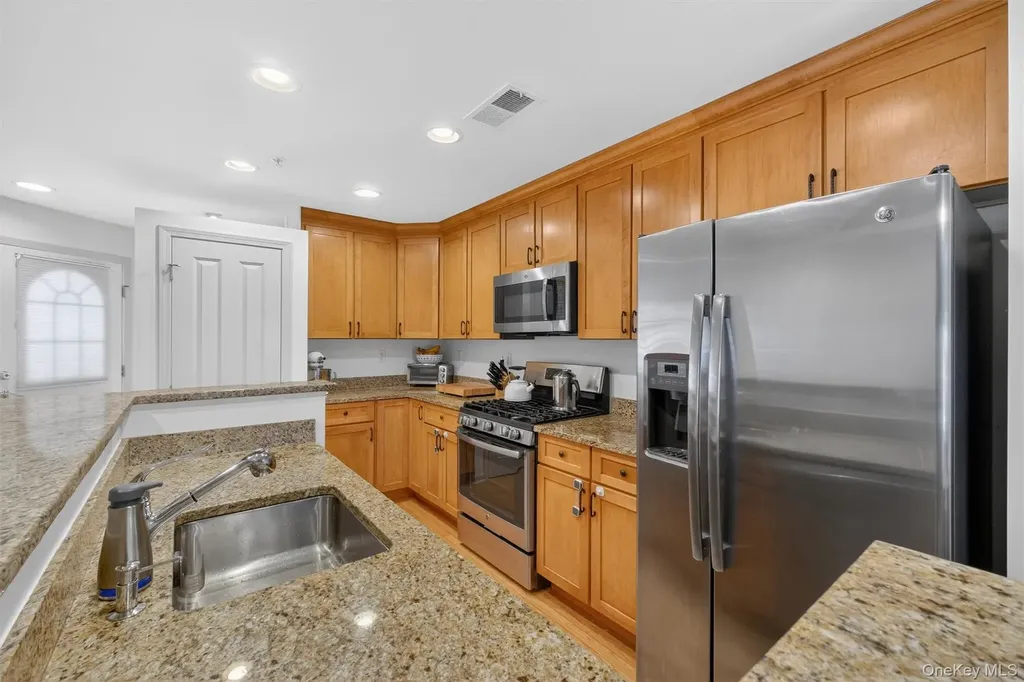 213 Riverbend Drive Peekskill NY 10566