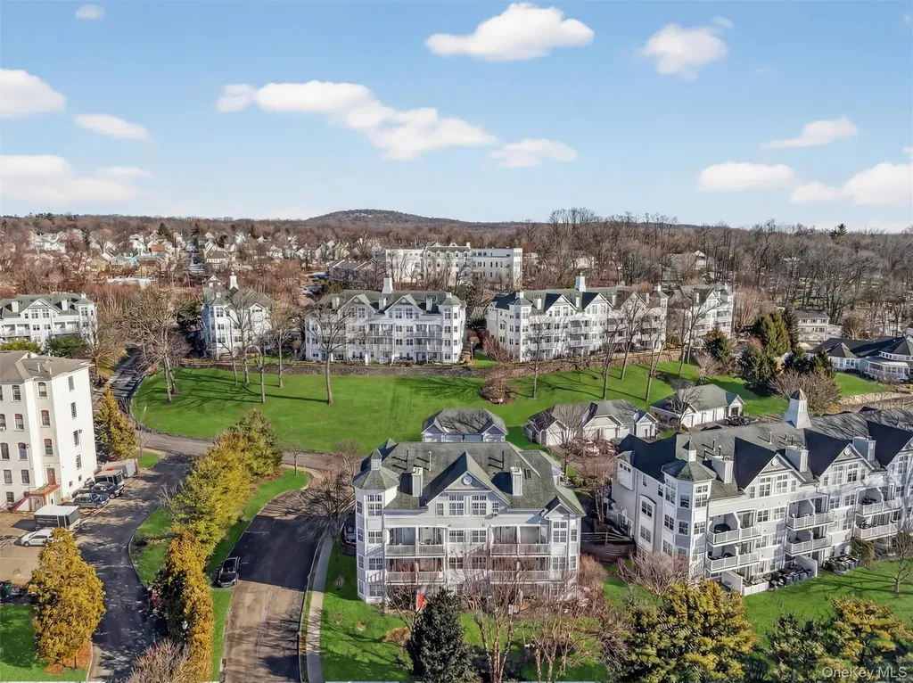 213 Riverbend Drive Peekskill NY 10566
