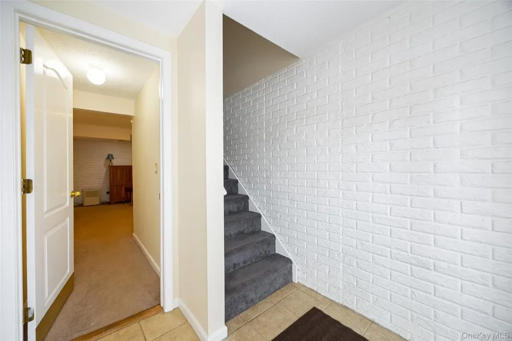 124 Elmcrest Drive Fishkill NY 12524