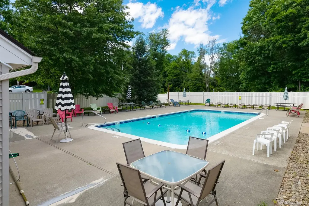 124 Elmcrest Drive Fishkill NY 12524