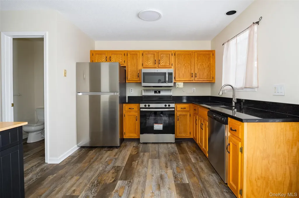 124 Elmcrest Drive Fishkill NY 12524
