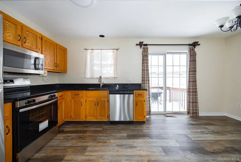 124 Elmcrest Drive Fishkill NY 12524