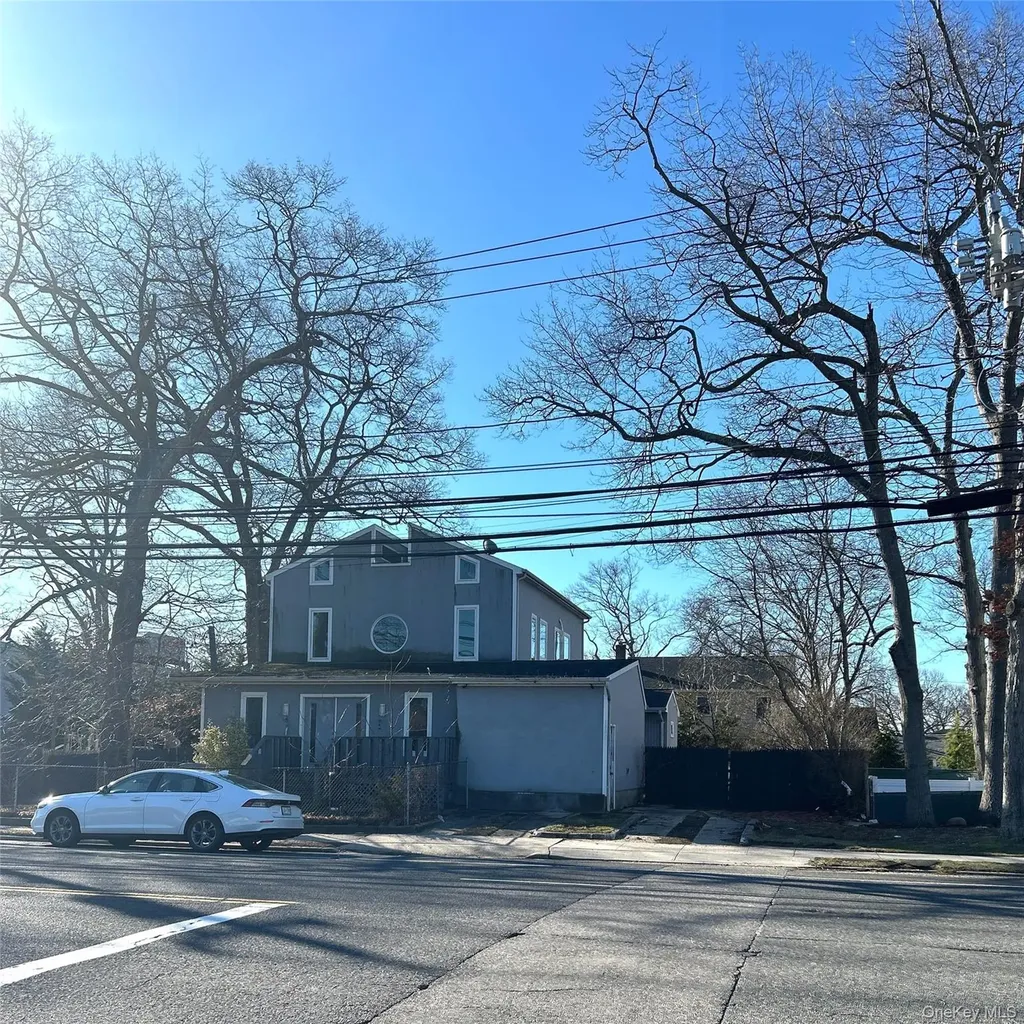 90 Jerusalem Avenue Massapequa NY 11758