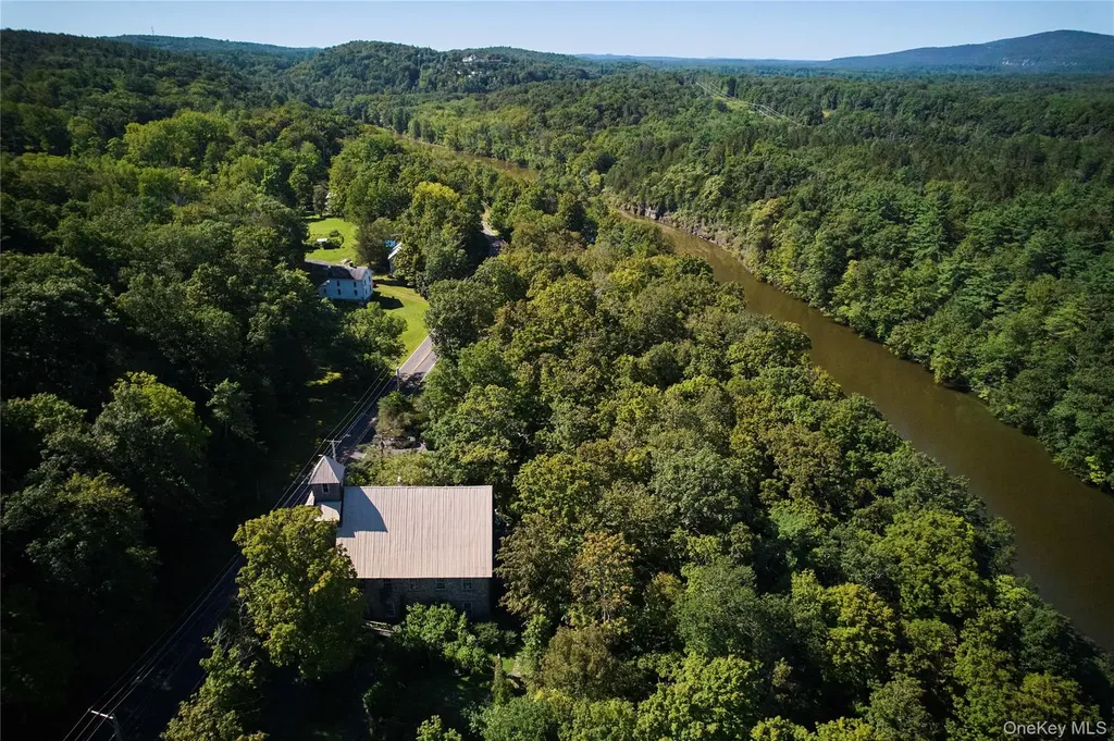 1883 213 Route Ulster Park NY 12471