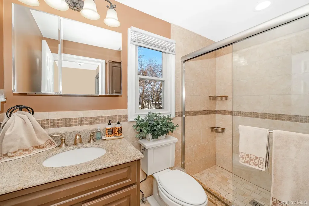 25 Old Mill Road Merrick NY 11566