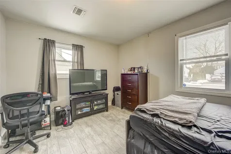 1031 Jefferson Street Baldwin NY 11510