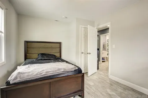 1031 Jefferson Street Baldwin NY 11510