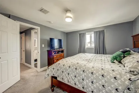 1031 Jefferson Street Baldwin NY 11510