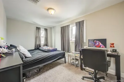 1031 Jefferson Street Baldwin NY 11510