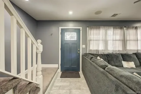 1031 Jefferson Street Baldwin NY 11510