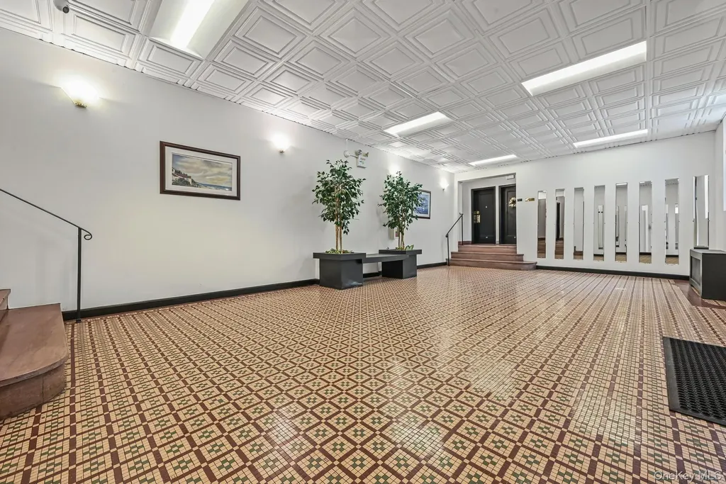 185 Atlantic Avenue Lynbrook NY 11563