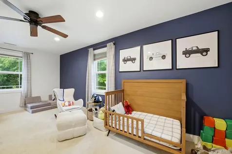 5 Tryon Circle Cortlandt Manor NY 10567