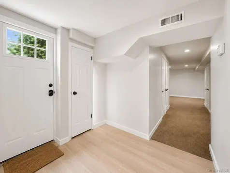 5 Tryon Circle Cortlandt Manor NY 10567
