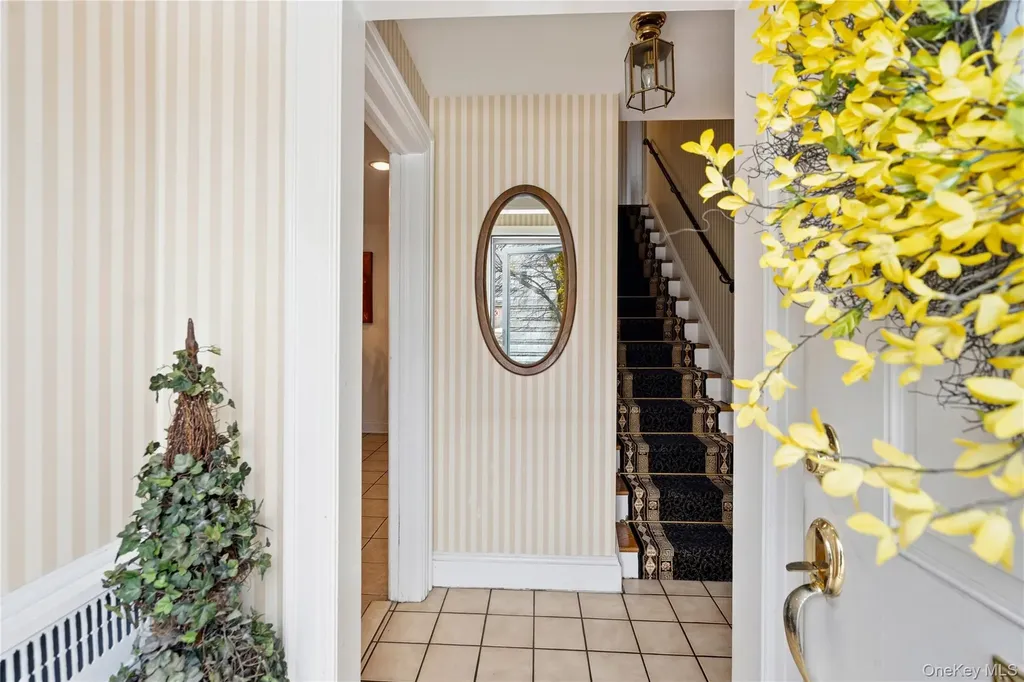 4 Lancaster Avenue Baldwin NY 11510