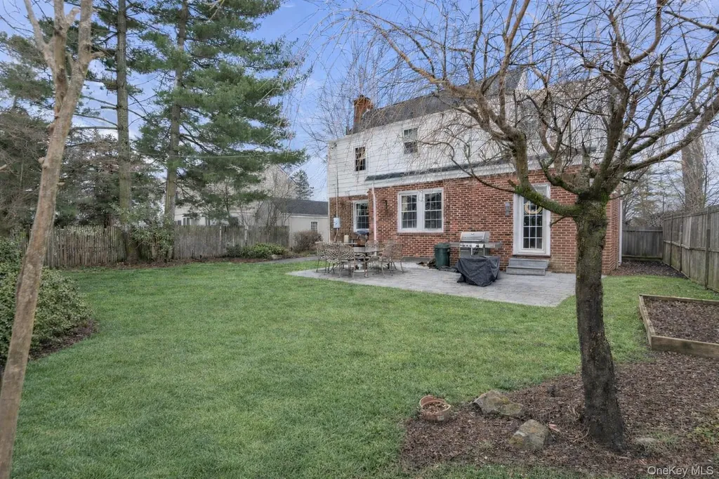 4 Lancaster Avenue Baldwin NY 11510