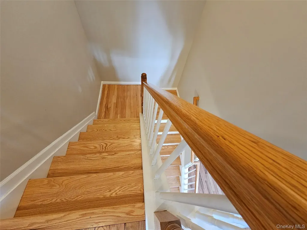 53 Cornwall Lane Middletown NY 10940
