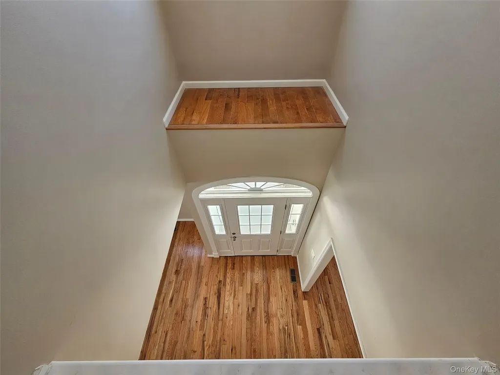 53 Cornwall Lane Middletown NY 10940