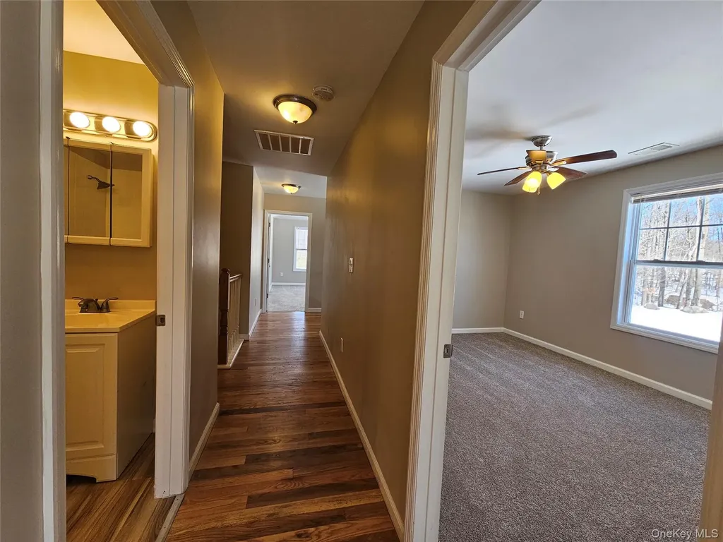 53 Cornwall Lane Middletown NY 10940