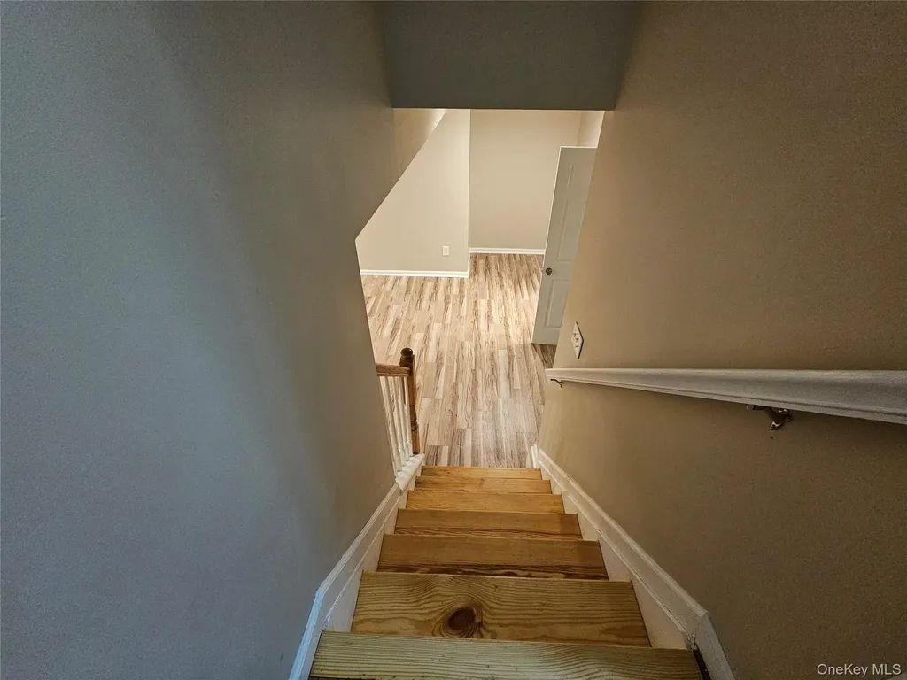 53 Cornwall Lane Middletown NY 10940