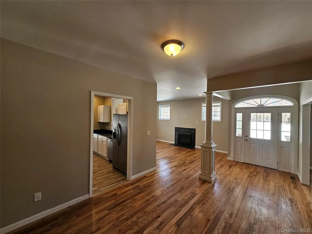 53 Cornwall Lane Middletown NY 10940