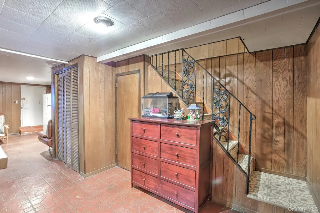 815 Quincy Avenue Bronx NY 10465