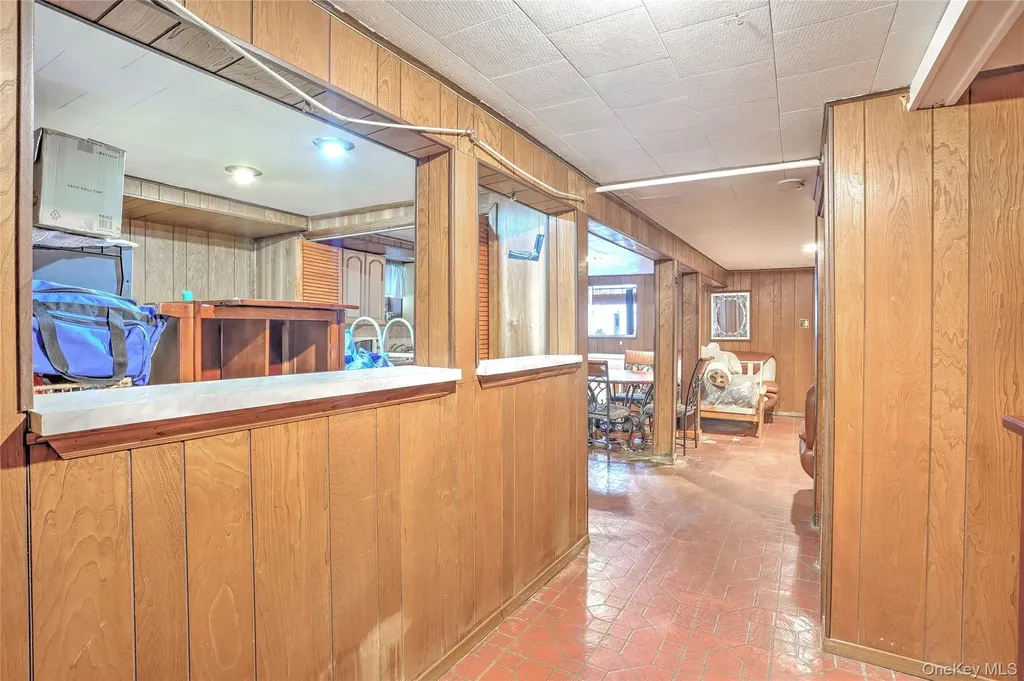 815 Quincy Avenue Bronx NY 10465