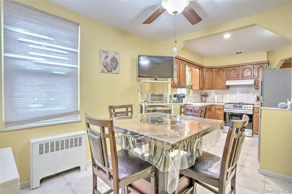 815 Quincy Avenue Bronx NY 10465