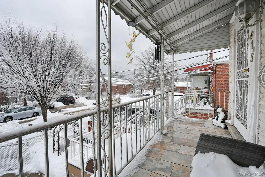 815 Quincy Avenue Bronx NY 10465