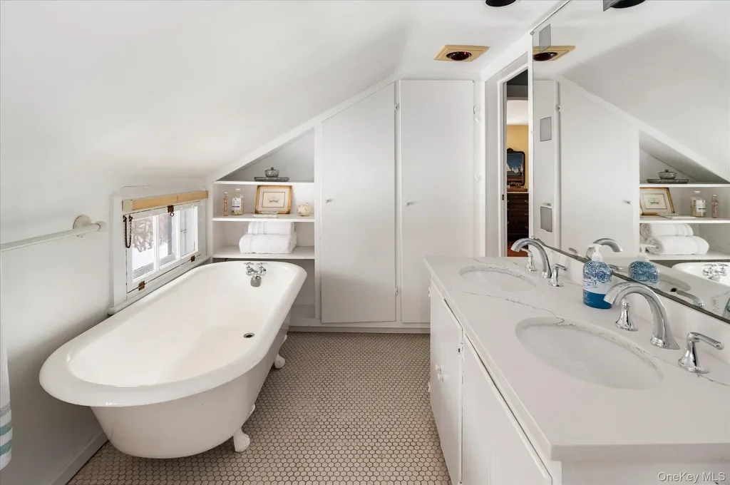 28 Barnes Road Ossining NY 10562