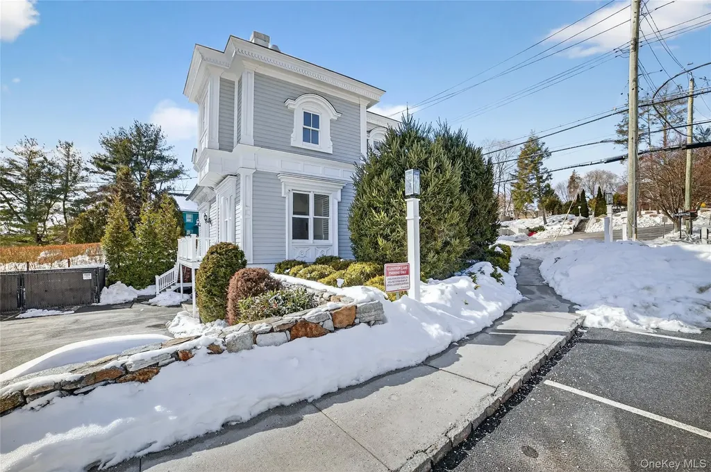 470 Main Street Armonk NY 10504