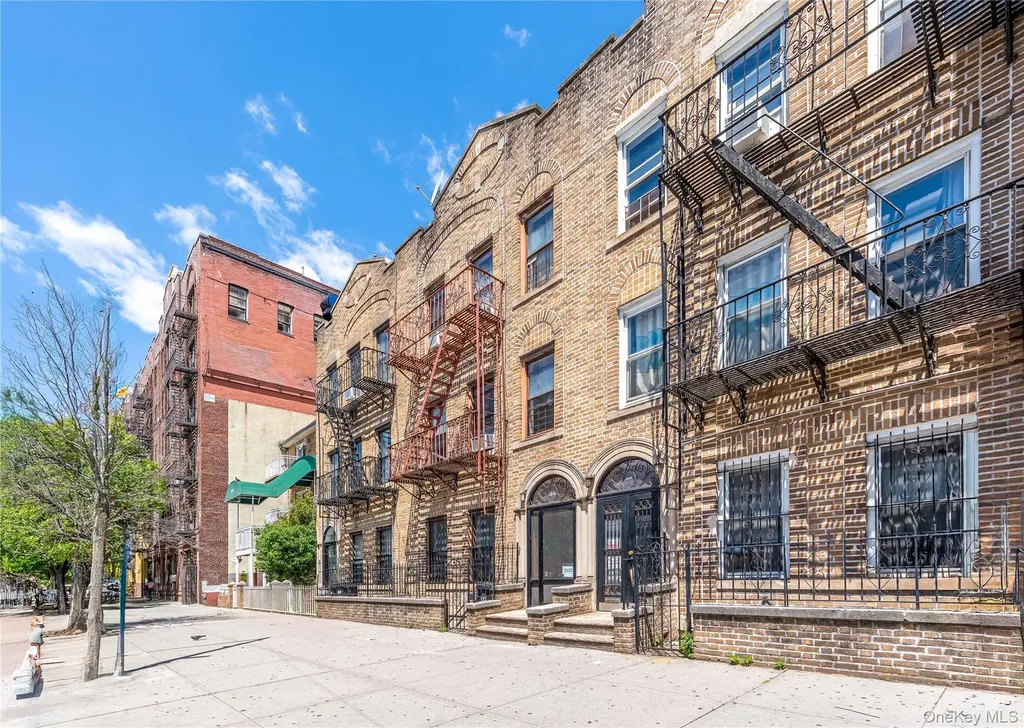 367 86th Street Brooklyn NY 11209