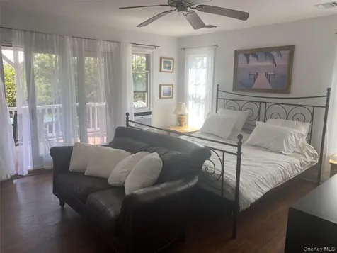 300 Lewis Walk Cherry Grove NY 11782