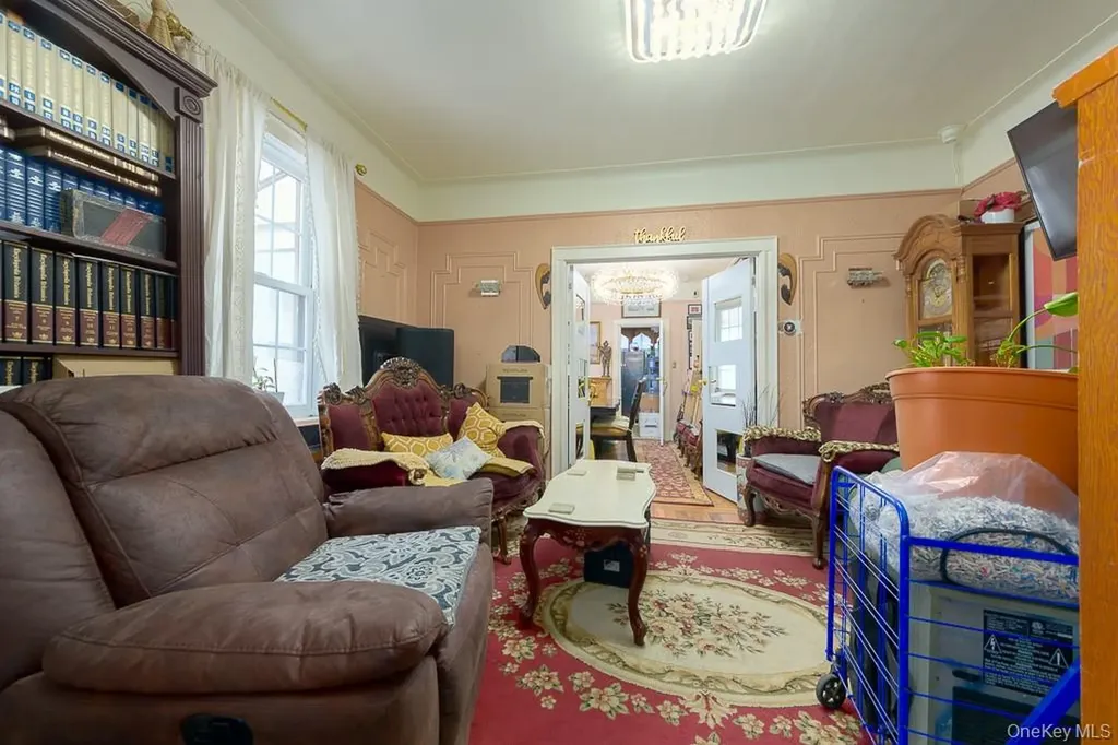8919 Bedell Lane Brooklyn NY 11236