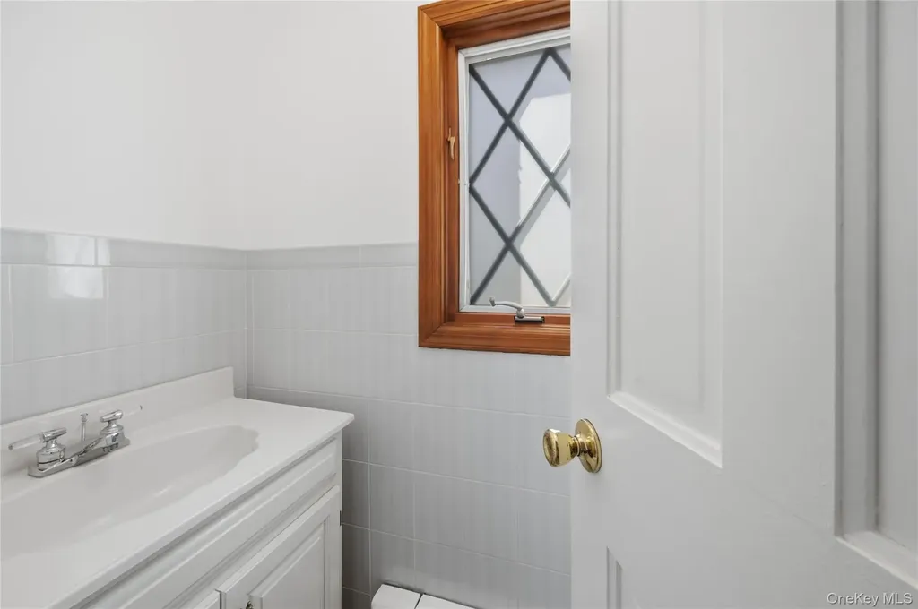 54 Vernon Parkway Mount Vernon NY 10552