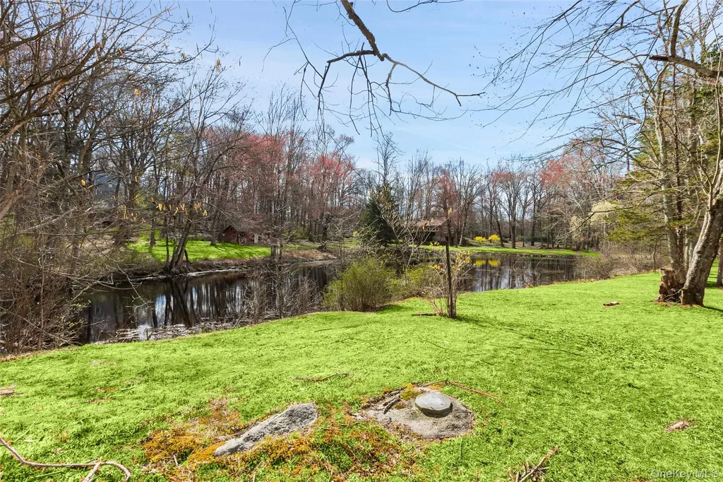 110 Cross Pond Road Pound Ridge NY 10576