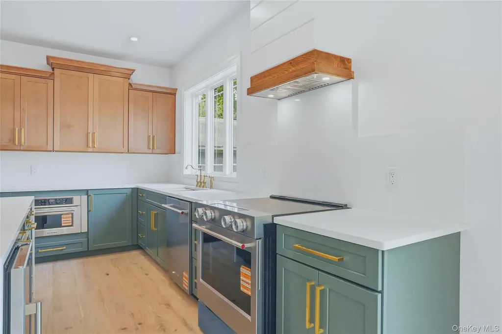 19 North Street Beacon NY 12508
