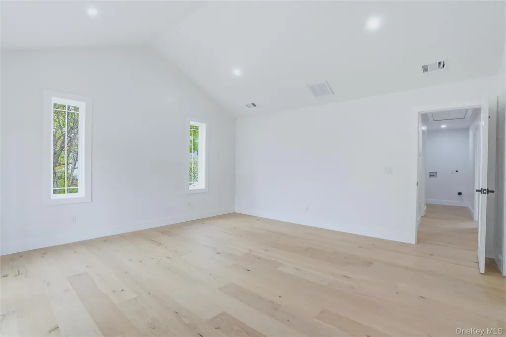 19 North Street Beacon NY 12508