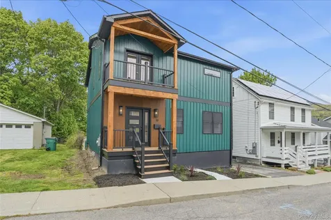 19 North Street Beacon NY 12508
