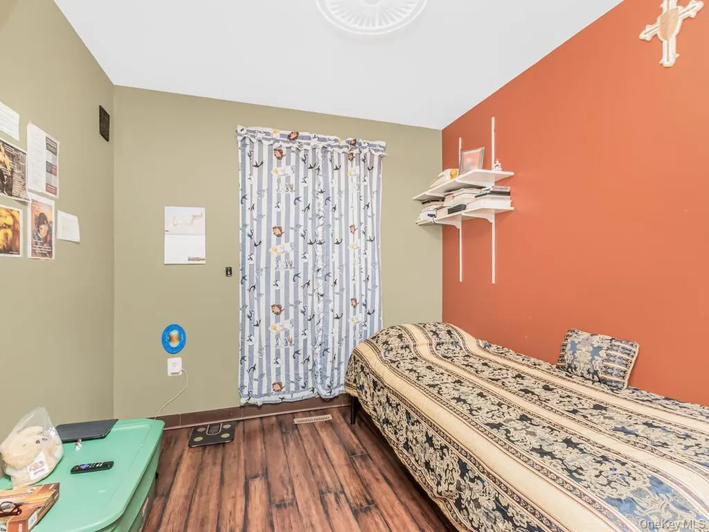 526 E 139th Street Bronx NY 10454