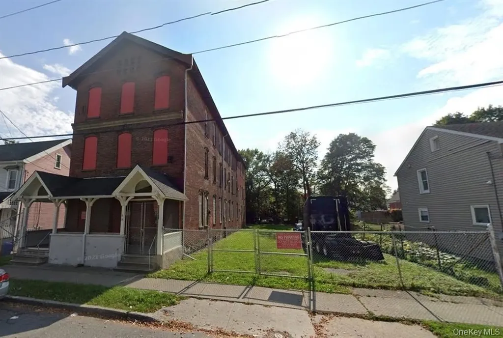 148 Cannon Street Poughkeepsie NY 12601