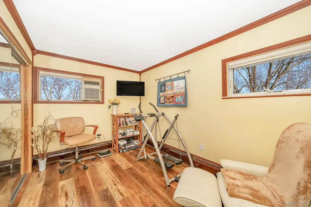 44 Disc Lane Wantagh NY 11793