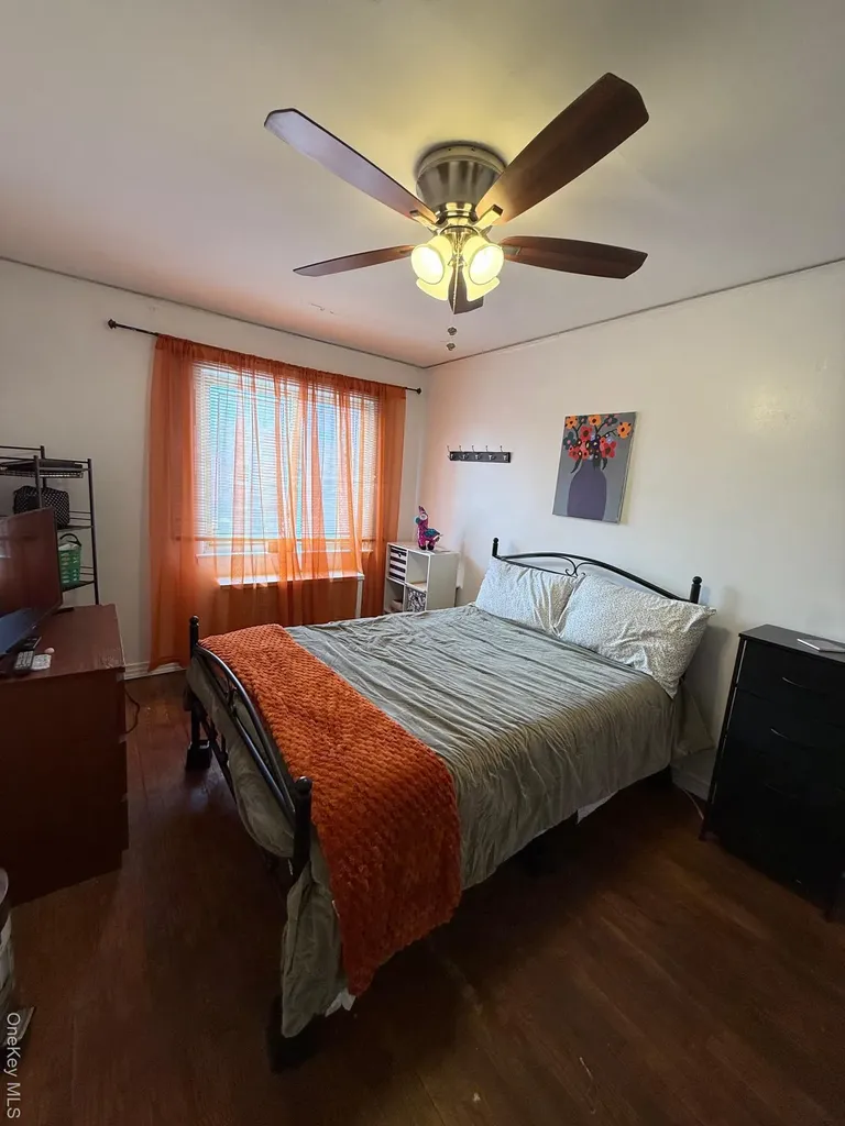 10217 183rd Place Hollis NY 11423
