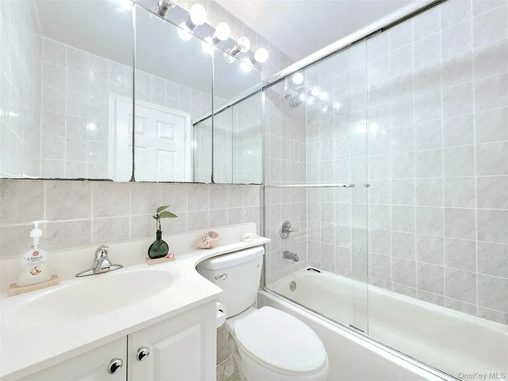 93-05 91st Avenue Woodhaven NY 11421
