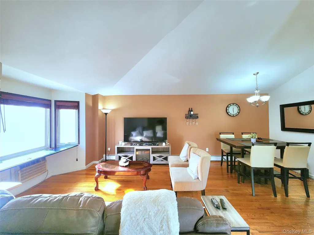93-05 91st Avenue Woodhaven NY 11421