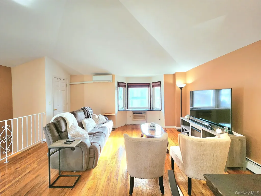 93-05 91st Avenue Woodhaven NY 11421