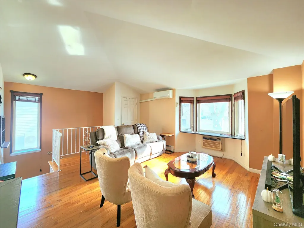 93-05 91st Avenue Woodhaven NY 11421