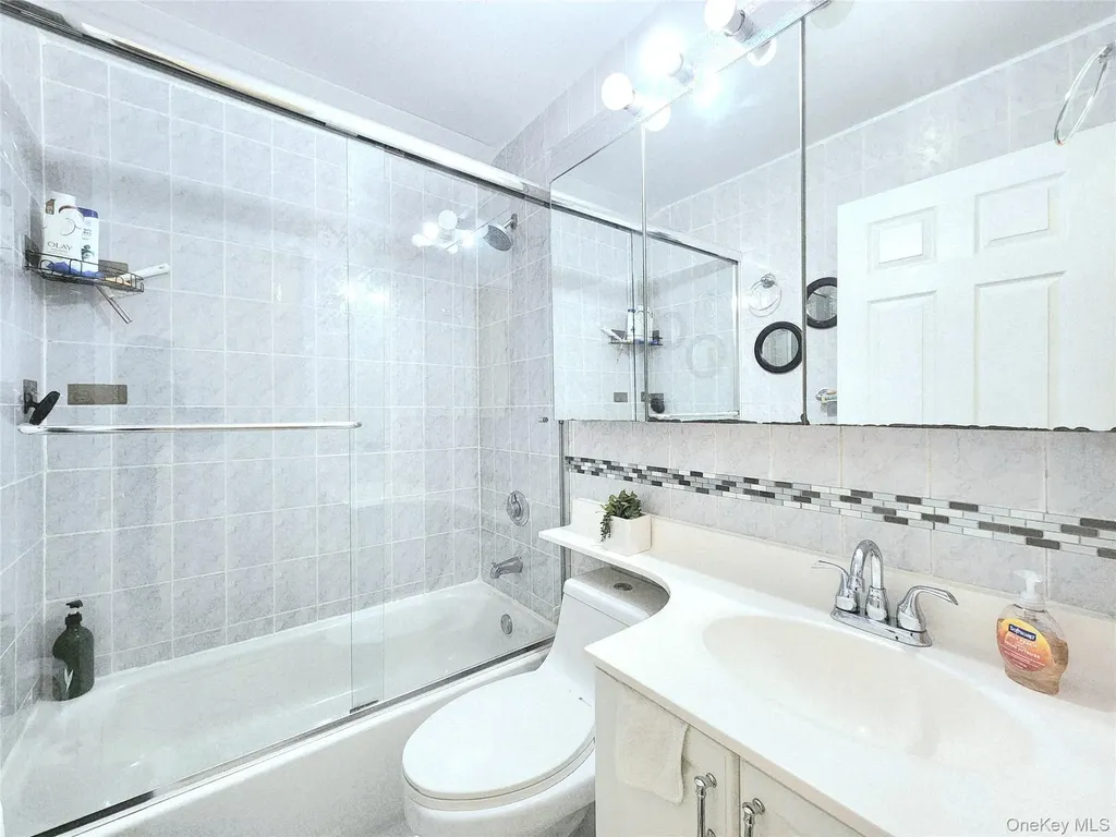 93-05 91st Avenue Woodhaven NY 11421