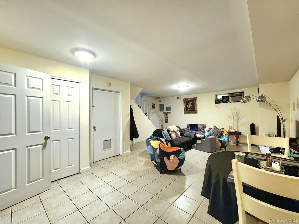 93-05 91st Avenue Woodhaven NY 11421